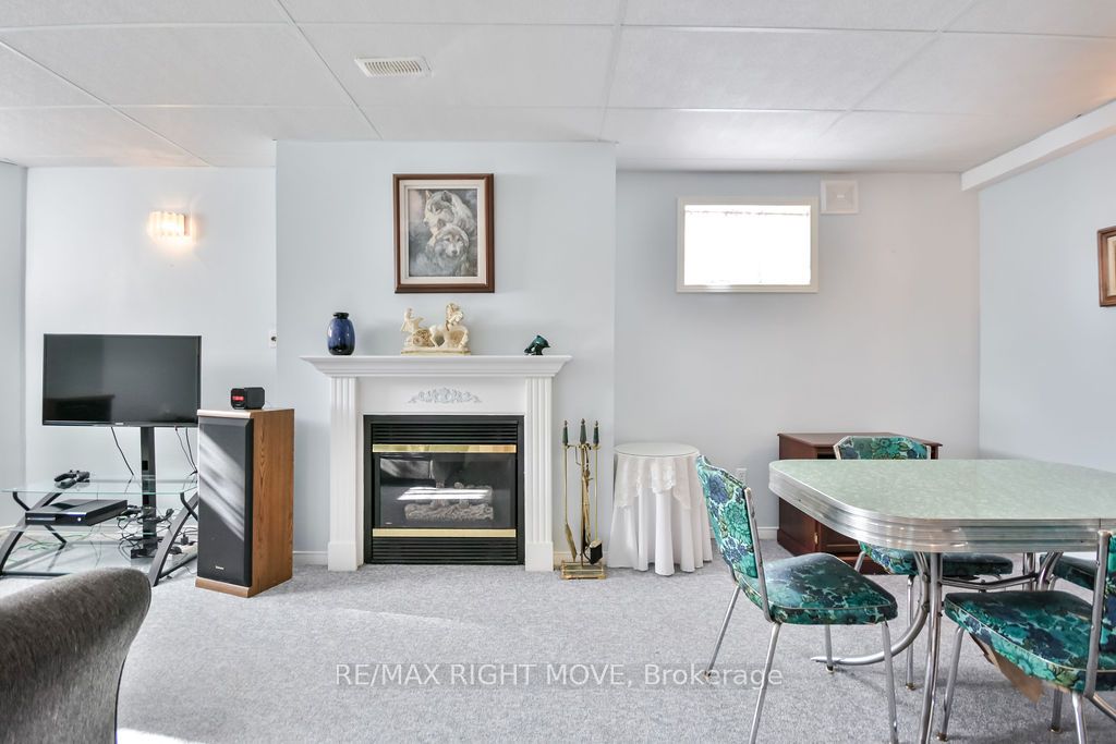 203 Dyer Drive