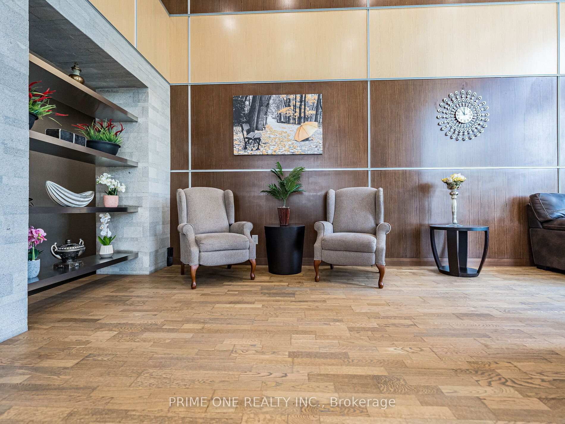 2 Bedrooms Condo at 88 Grangeway, Toronto For sale