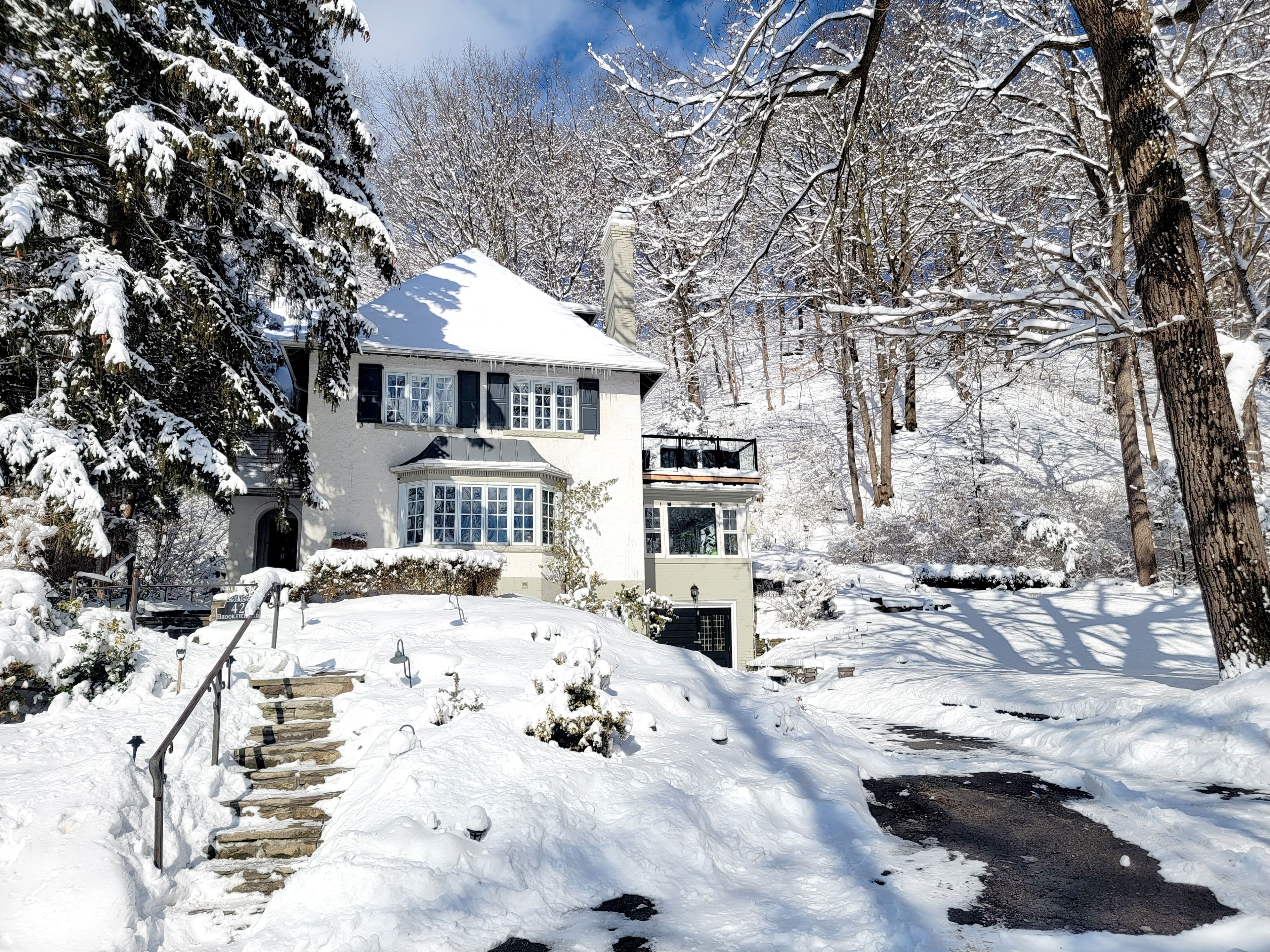 42 Brookfield Road