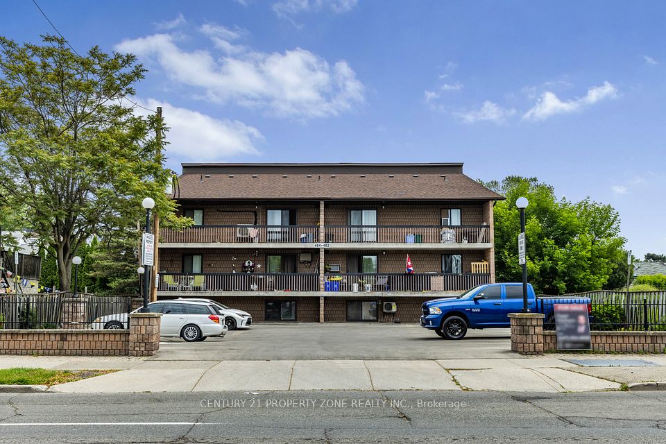482 James Street