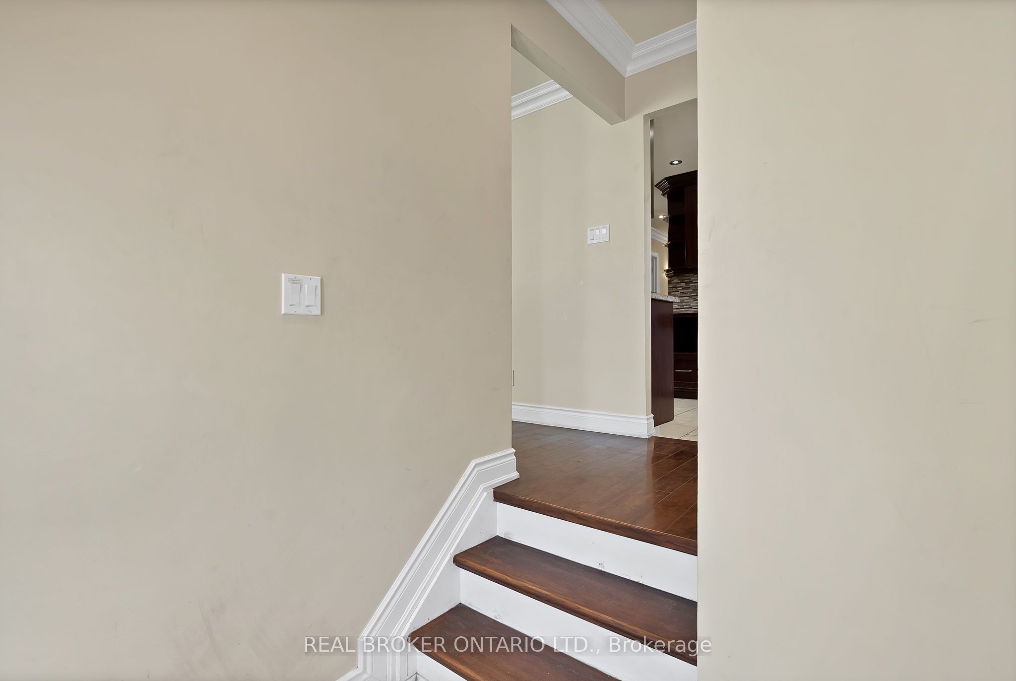 251 Vodden Street E, #Main Fl