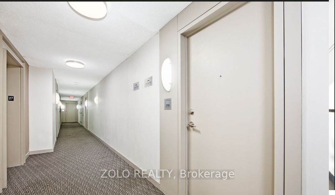 36 Lee Centre Drive, #2708