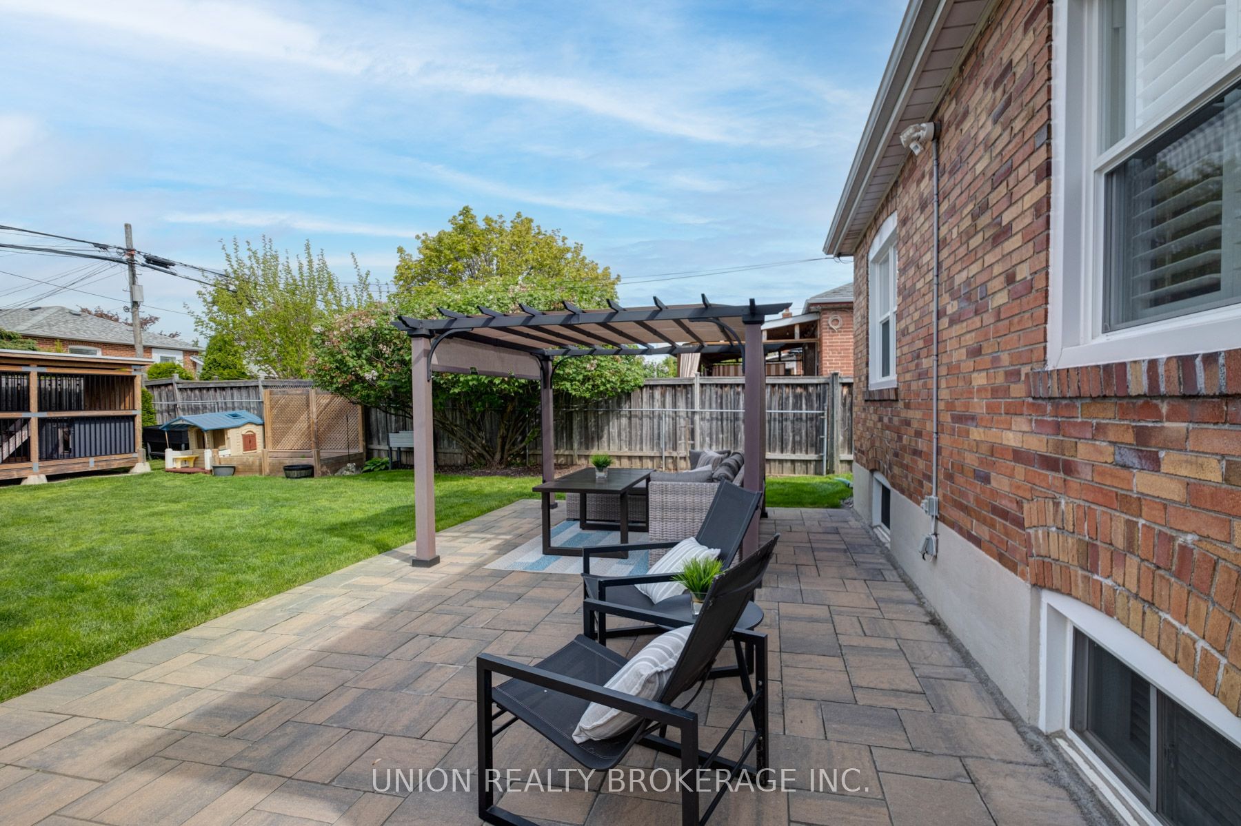 100 Lilian Drive