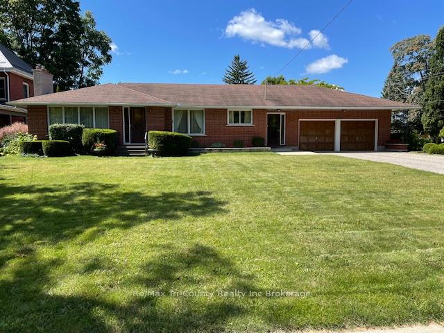 39 Lisgar Avenue, Tillsonburg, ON N4G 3K5