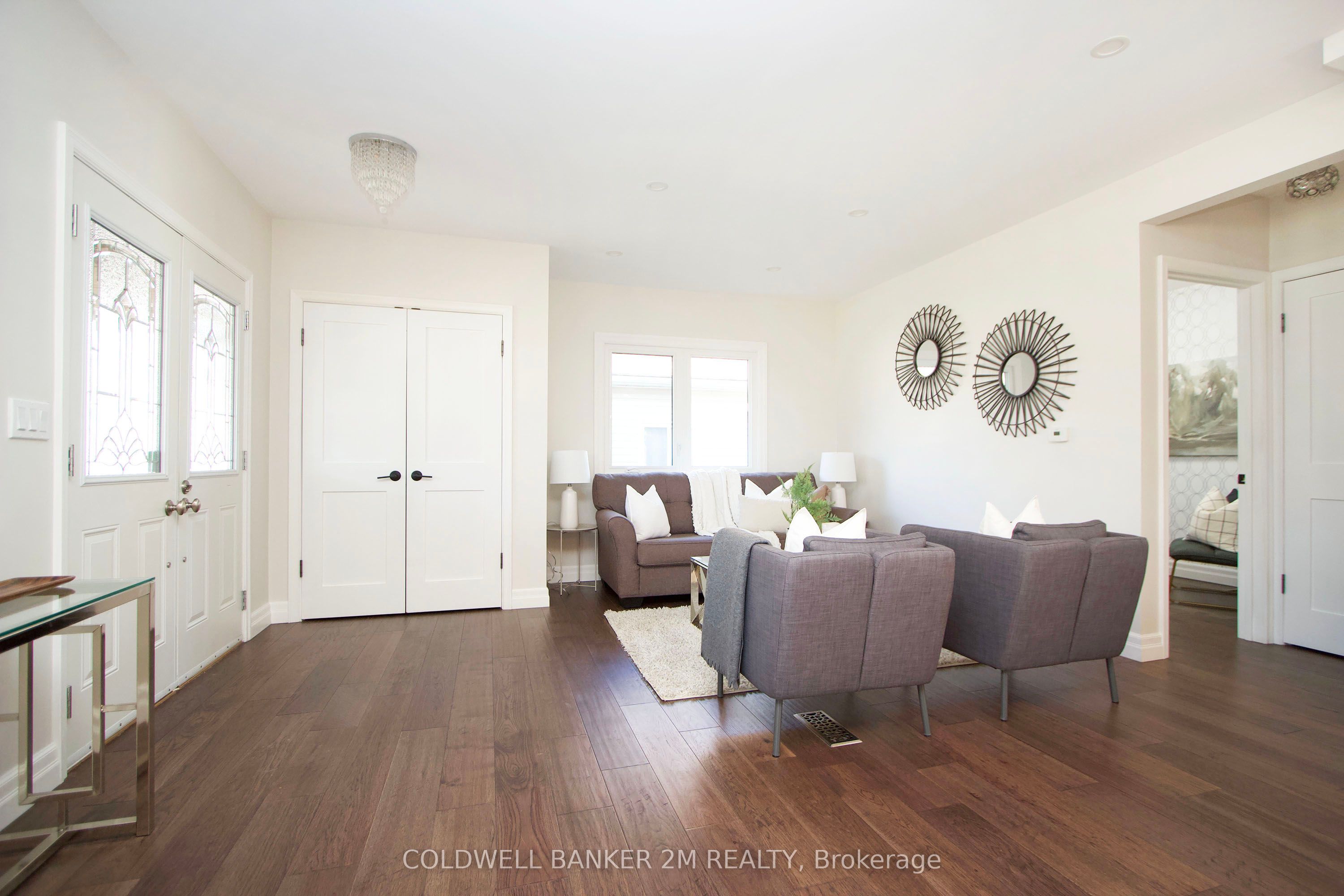 37 Bradley Boulevard