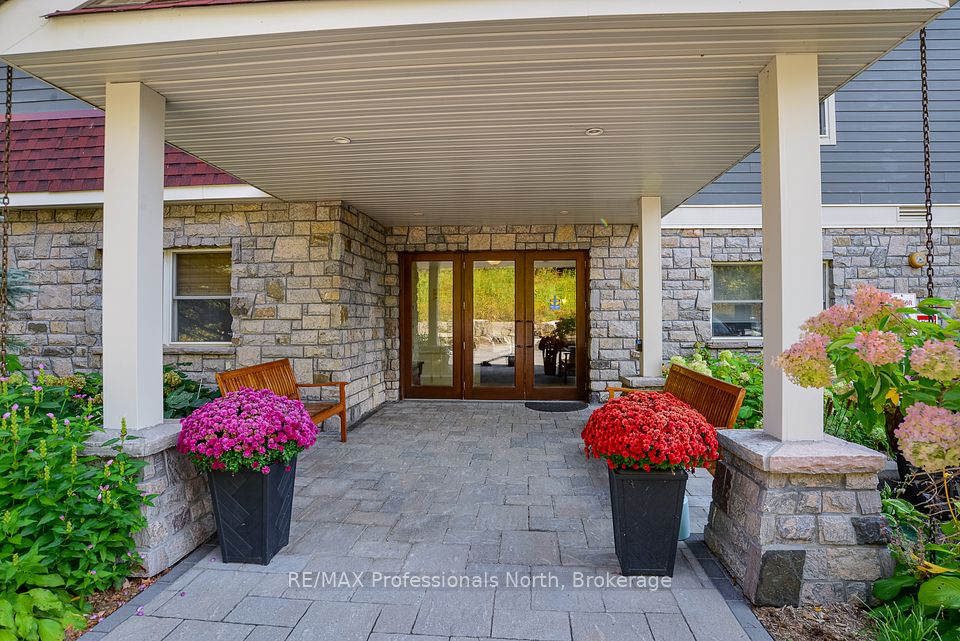 #304 - 10A Kimberley Avenue, Bracebridge, ON P1L 0A4
