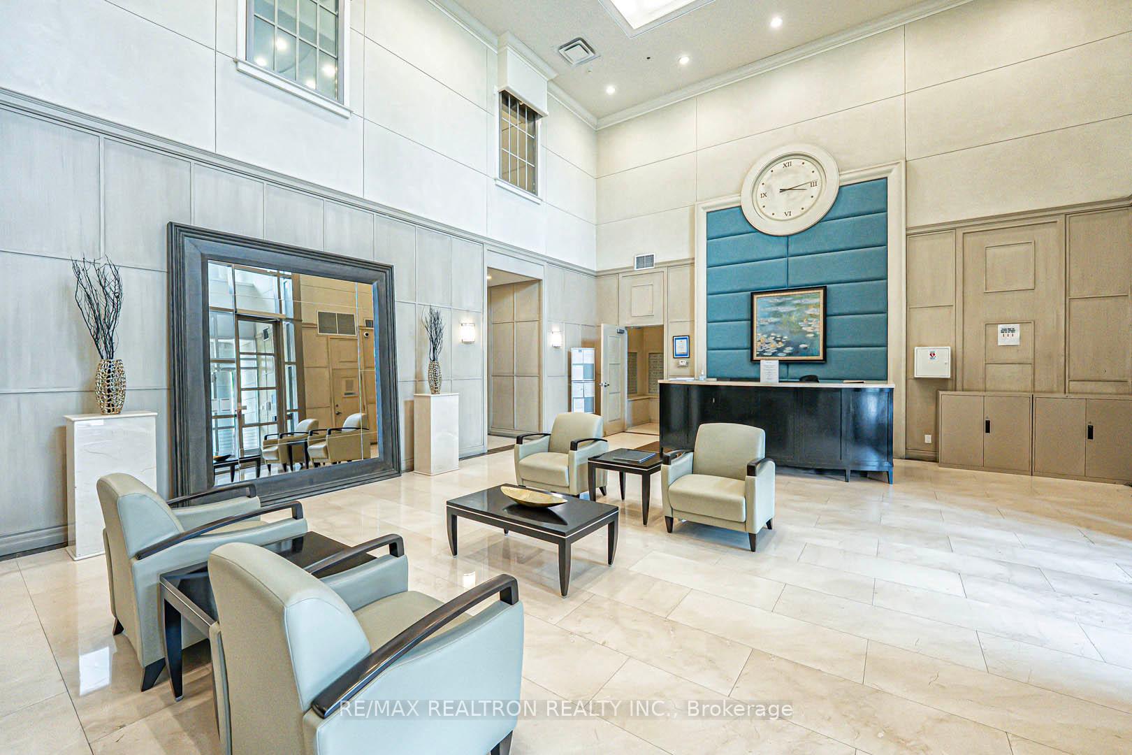 2 Bedrooms Condo at 60 Byng, Toronto For sale