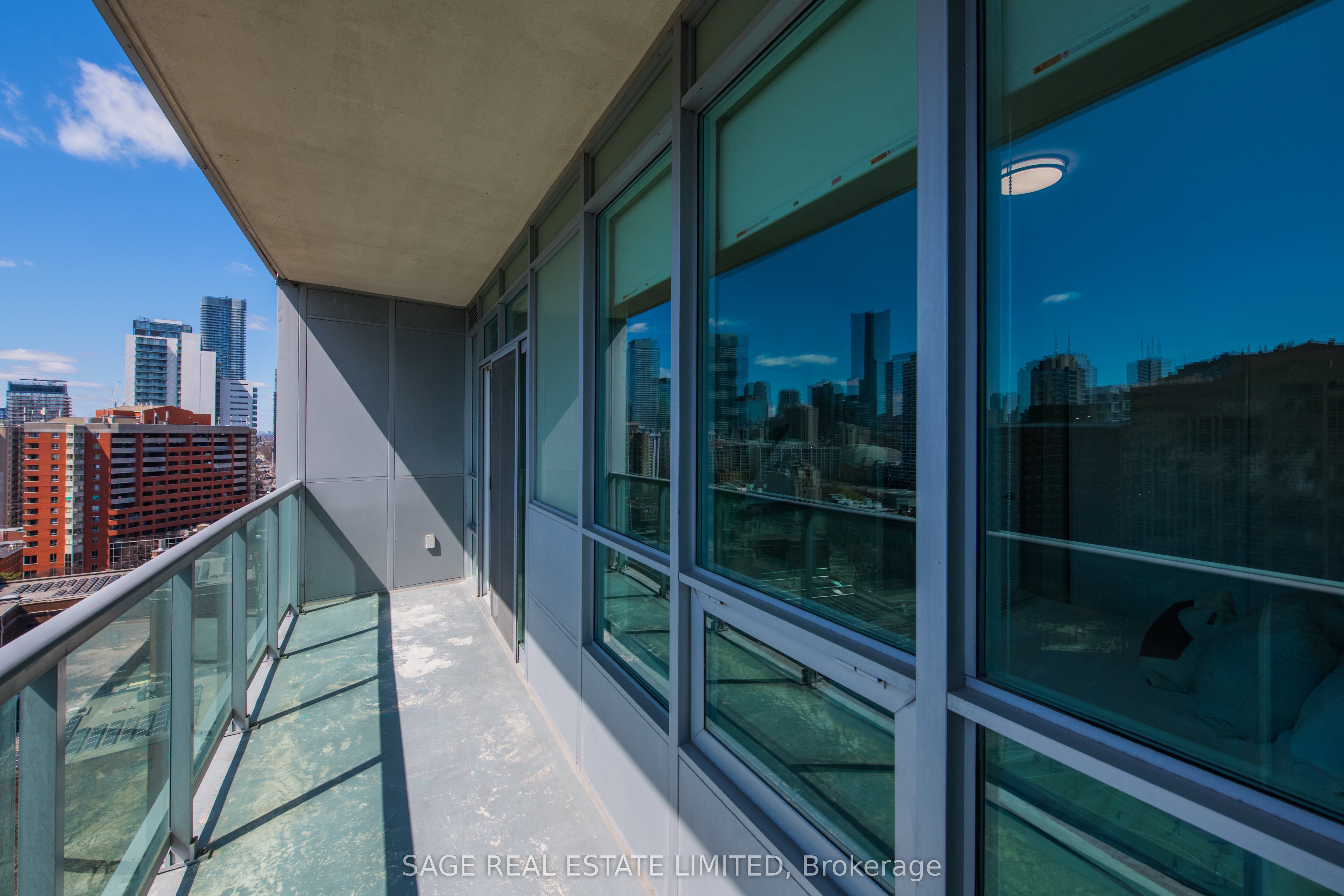 #1508 - 120 Homewood Avenue, Toronto, ON M4Y 2J3