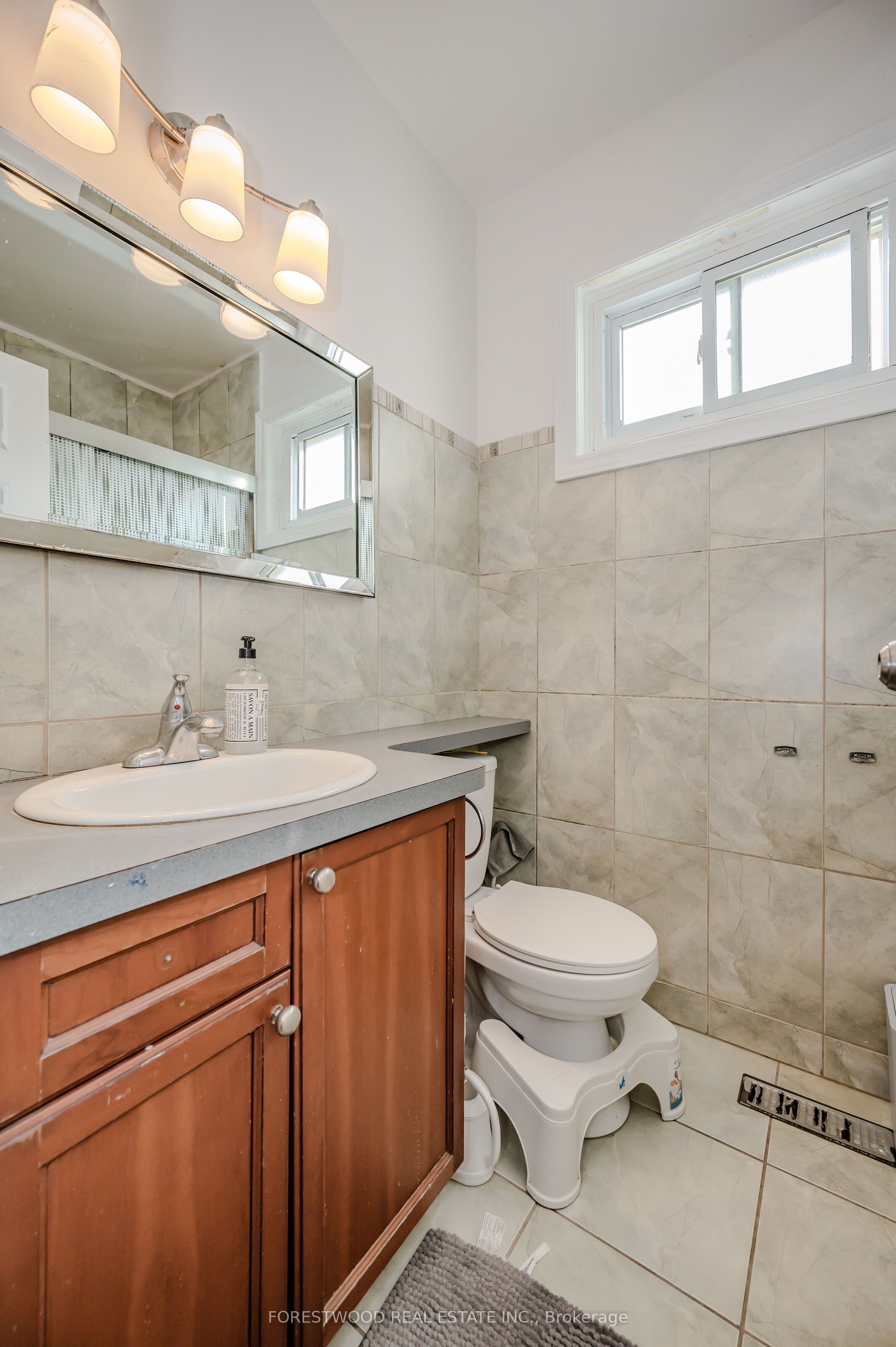 #132 - 1221 Dundix Road, Mississauga, ON L4Y 3Y9