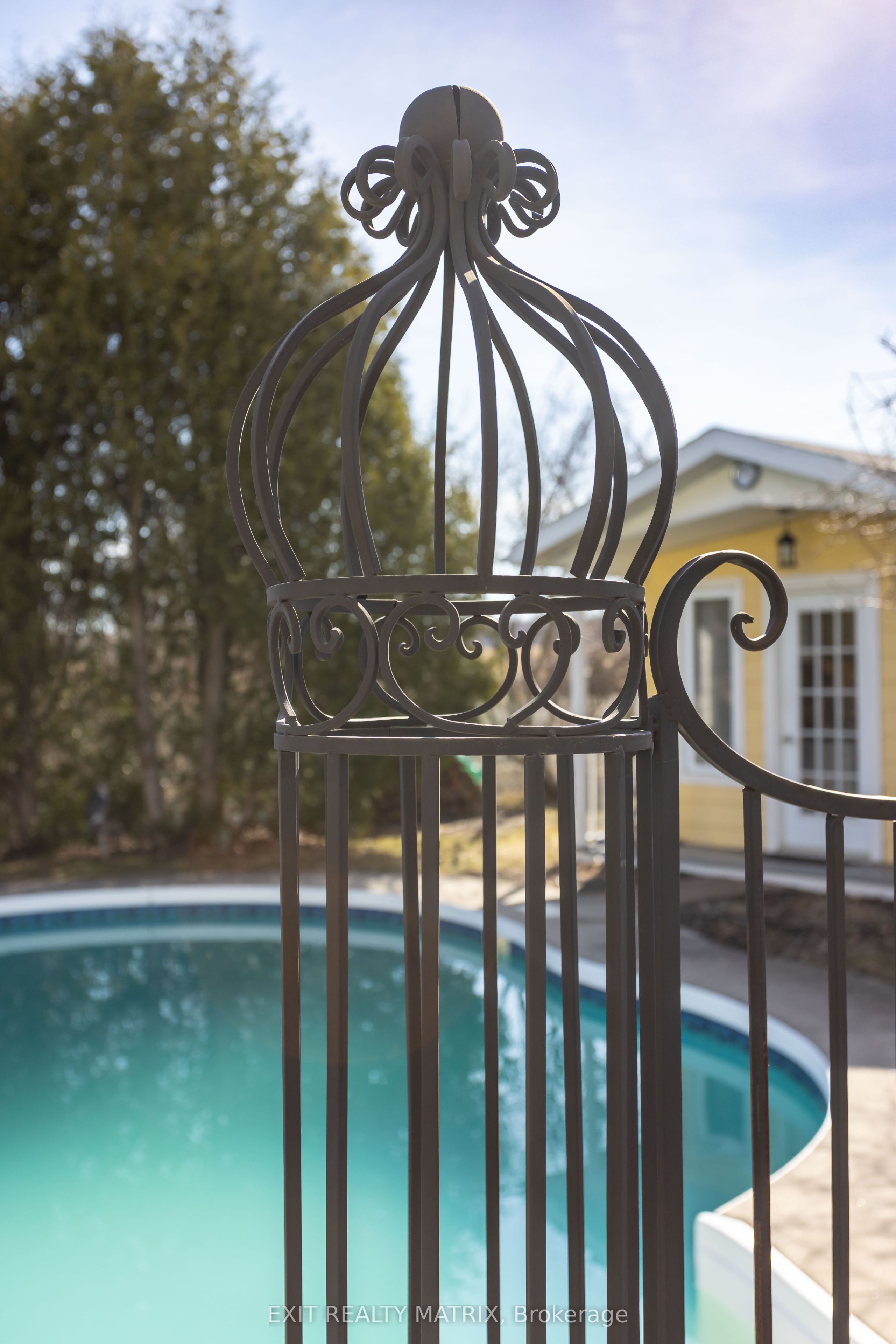 257 Russell Road, Russell, ON K4R 1E5