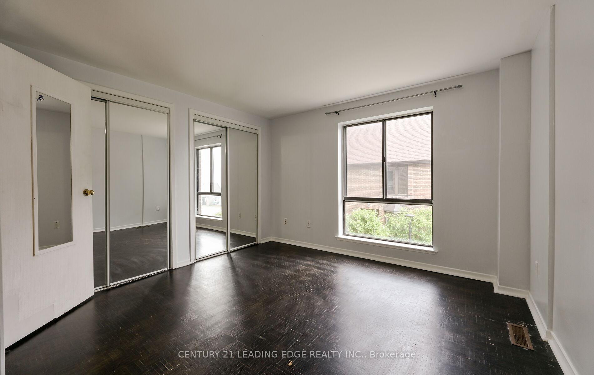 5 Bedrooms Condo at 28 Livingston, Toronto For sale