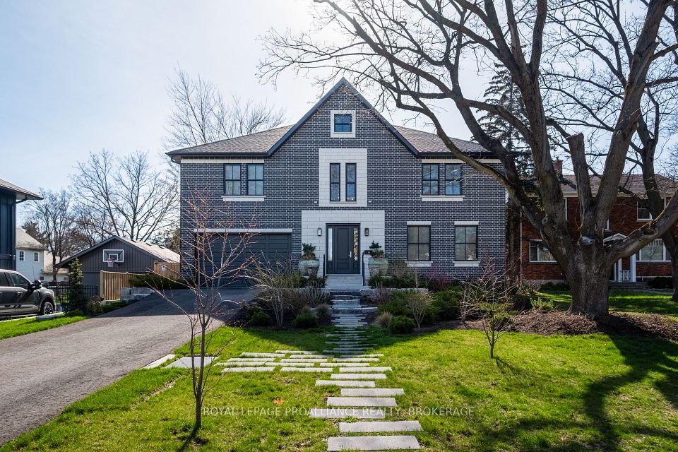 124 Churchill
