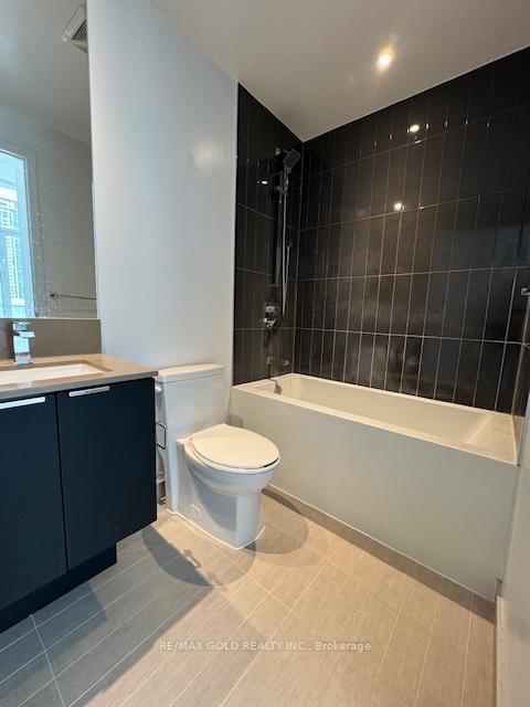 2 Bedrooms Condo at 3883 Quartz,  Mississauga For sale