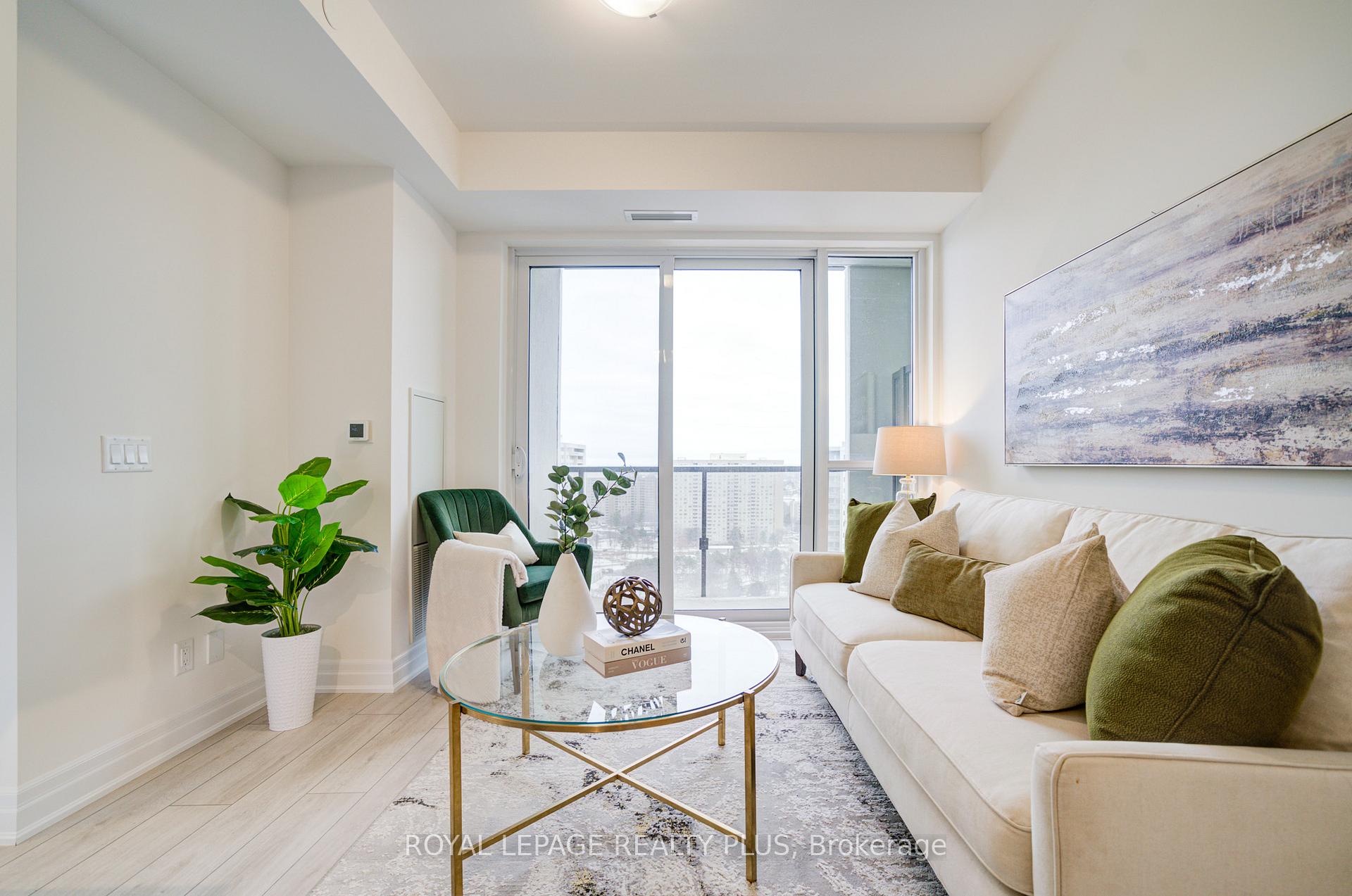2 Bedrooms Condo at 30 Elm, Mississauga For sale