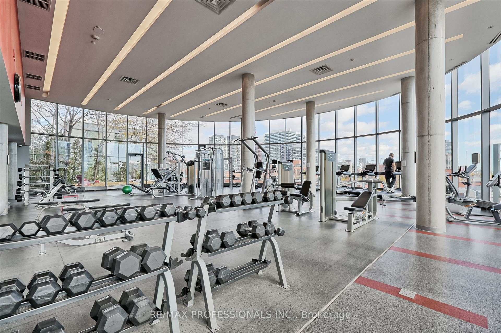 2 Bedrooms Condo at 3 Market, Toronto For sale