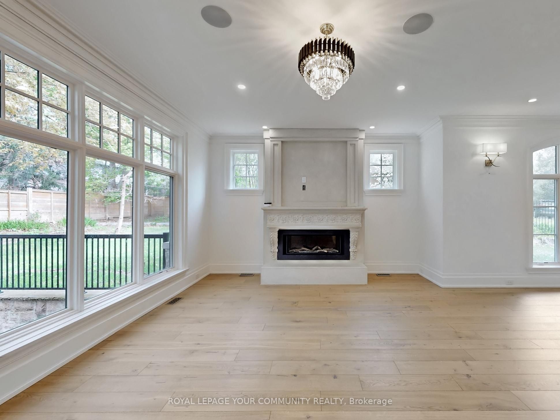 1257 Lakeshore Road W