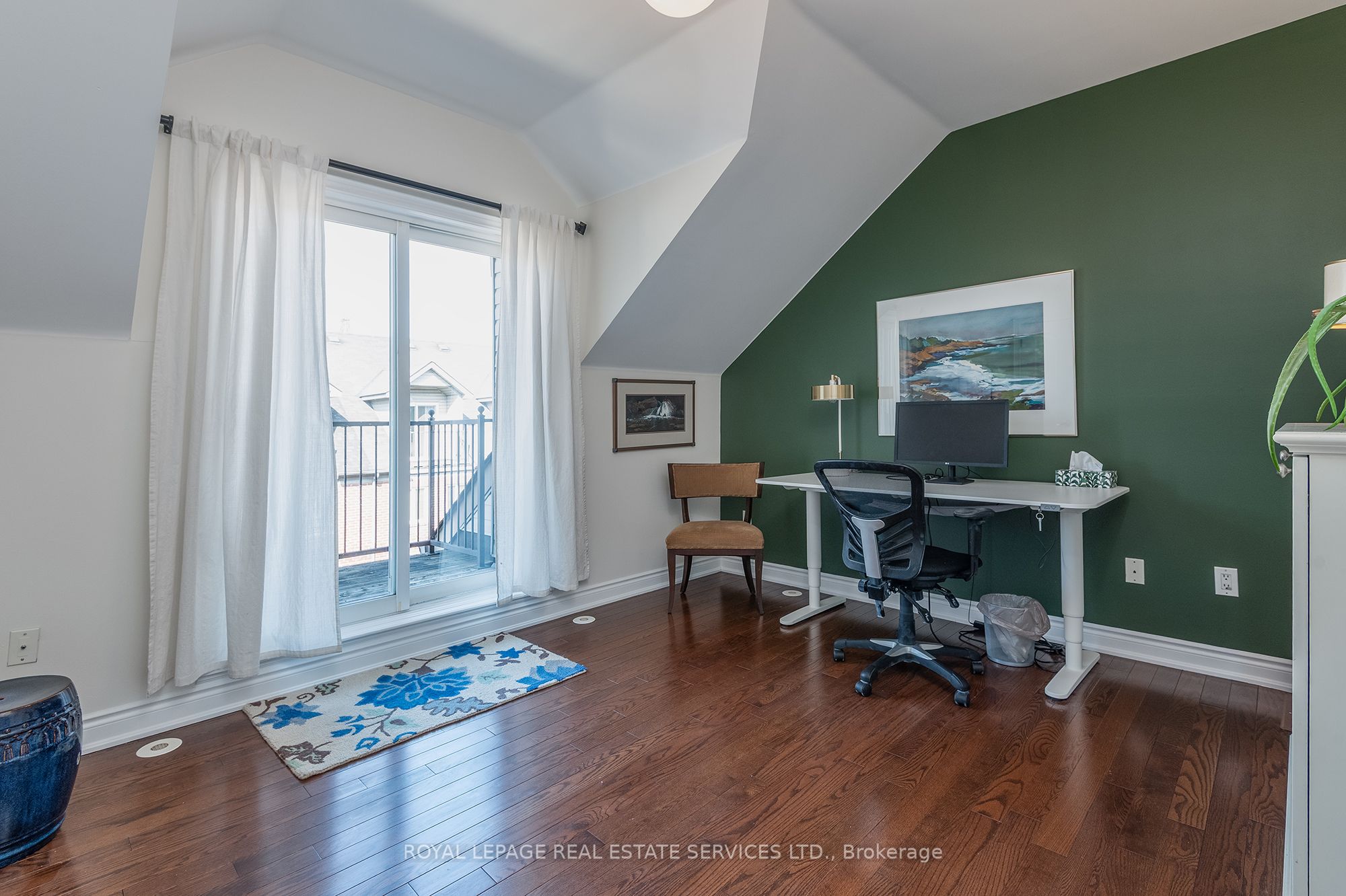 20 Shires Lane, #4