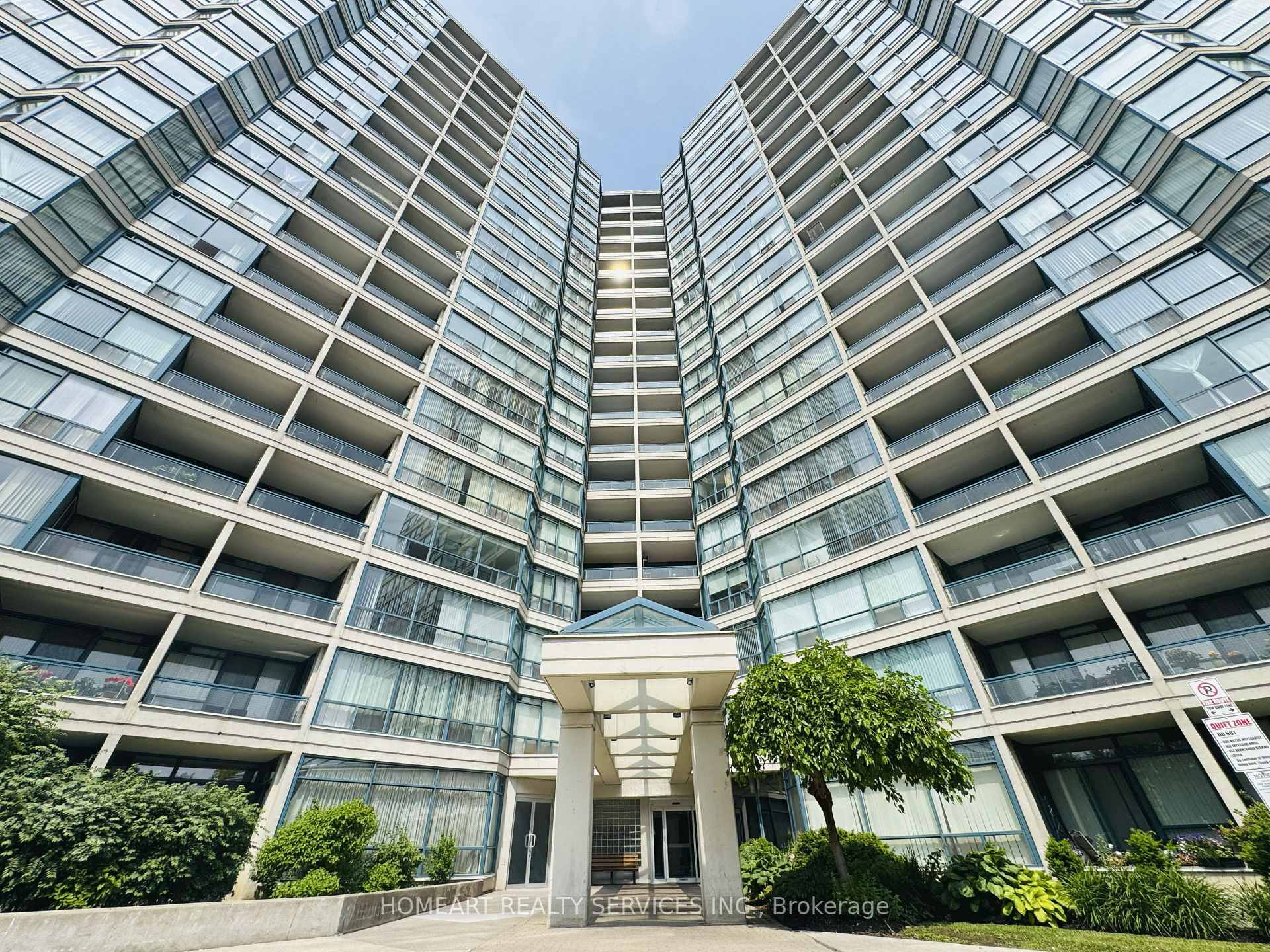2 Bedrooms Condo at 4725 Sheppard, Toronto For sale