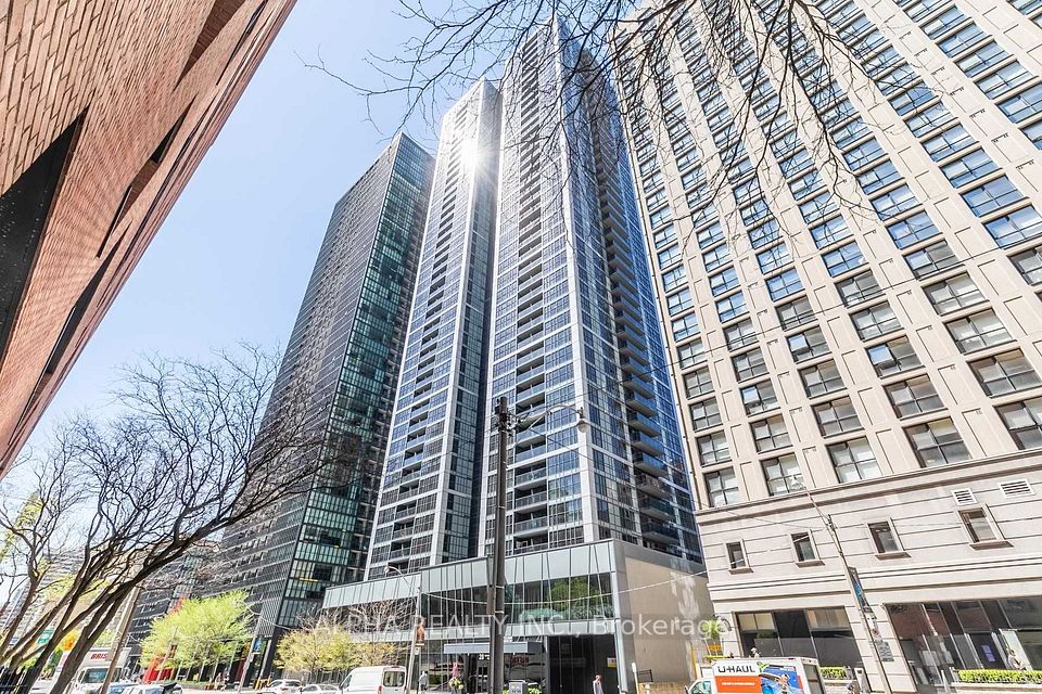 28 Ted Rogers Way