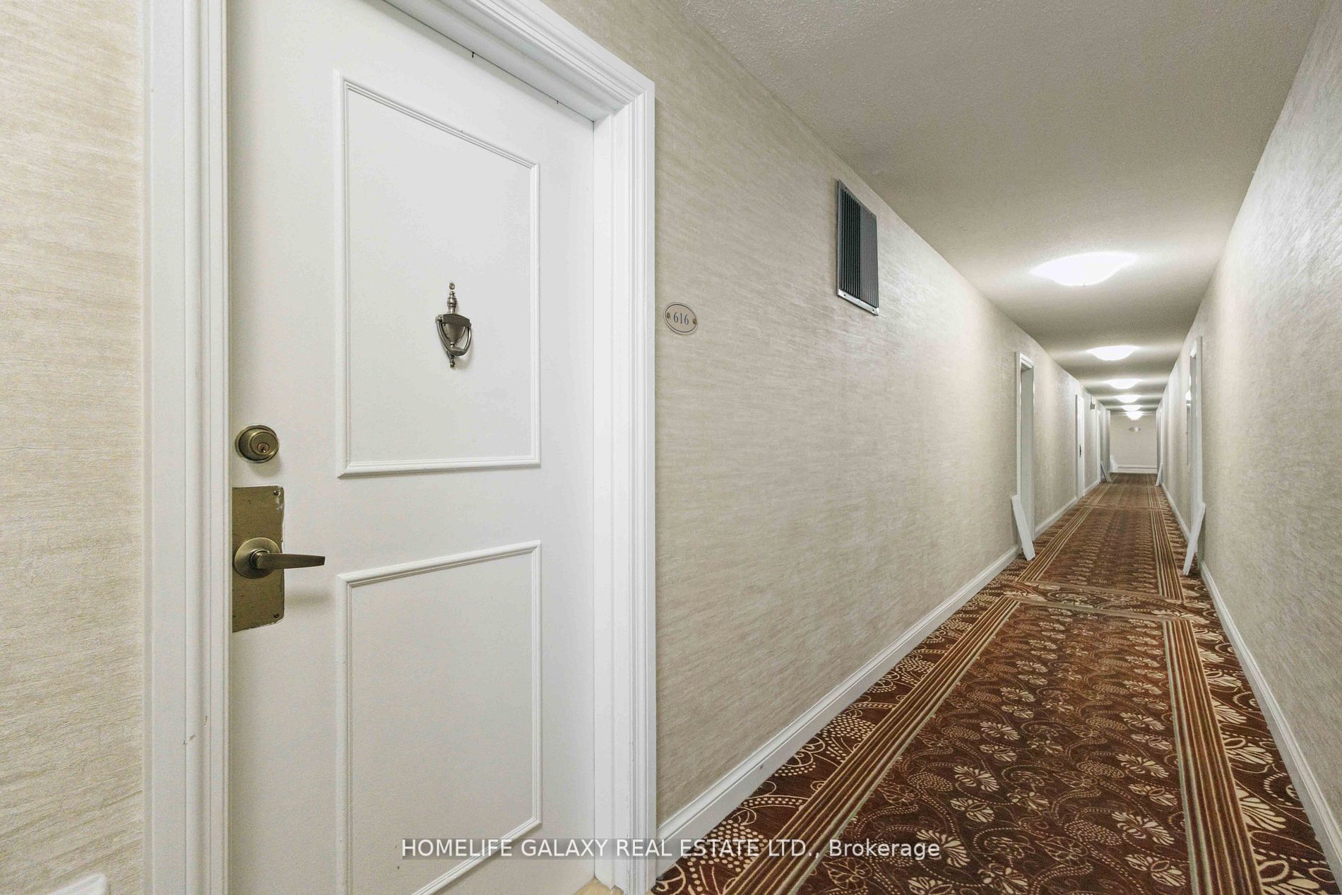 20 Edgecliff Golfway, #616