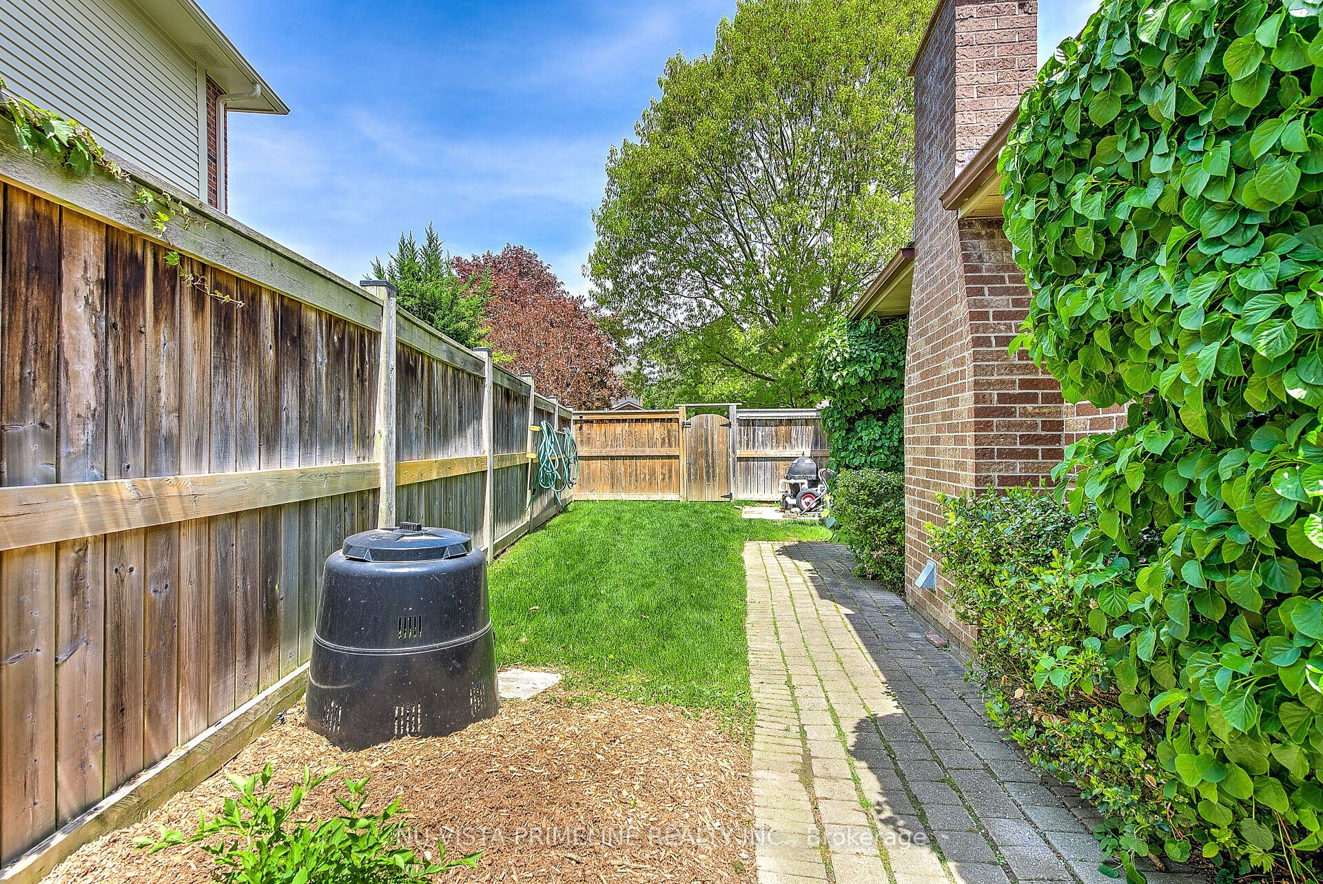 49 Meridene Crescent E