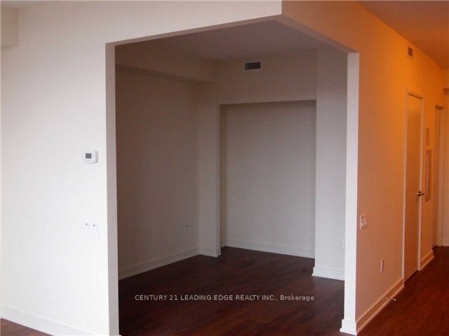775 King Street W, #616