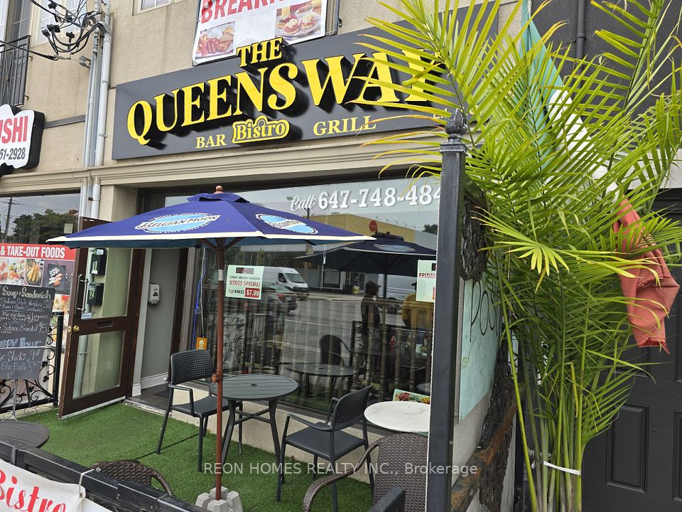 753 The Queensway