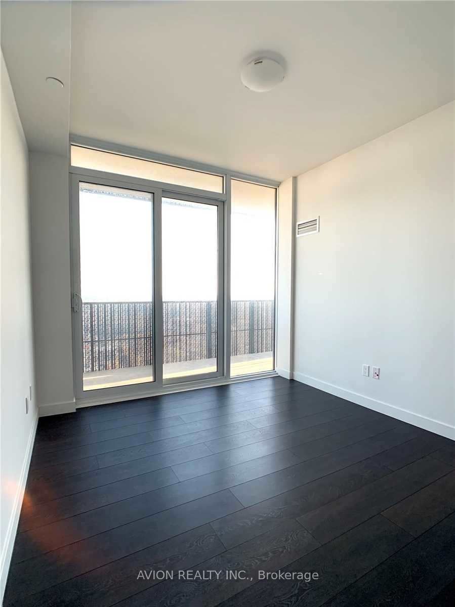 8 Eglinton Avenue E, #4902