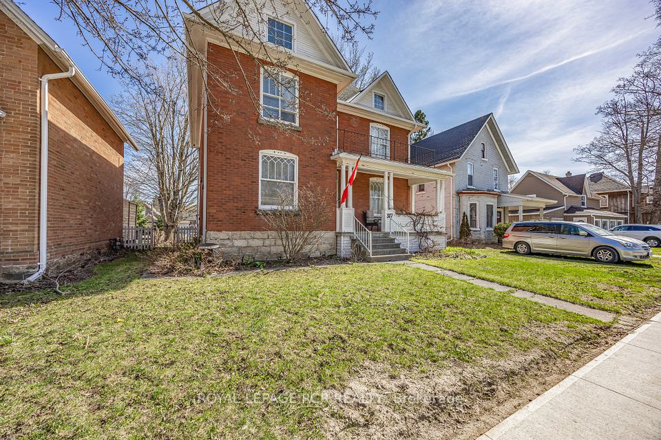 317 Main Street ; MLS ID: X12120143