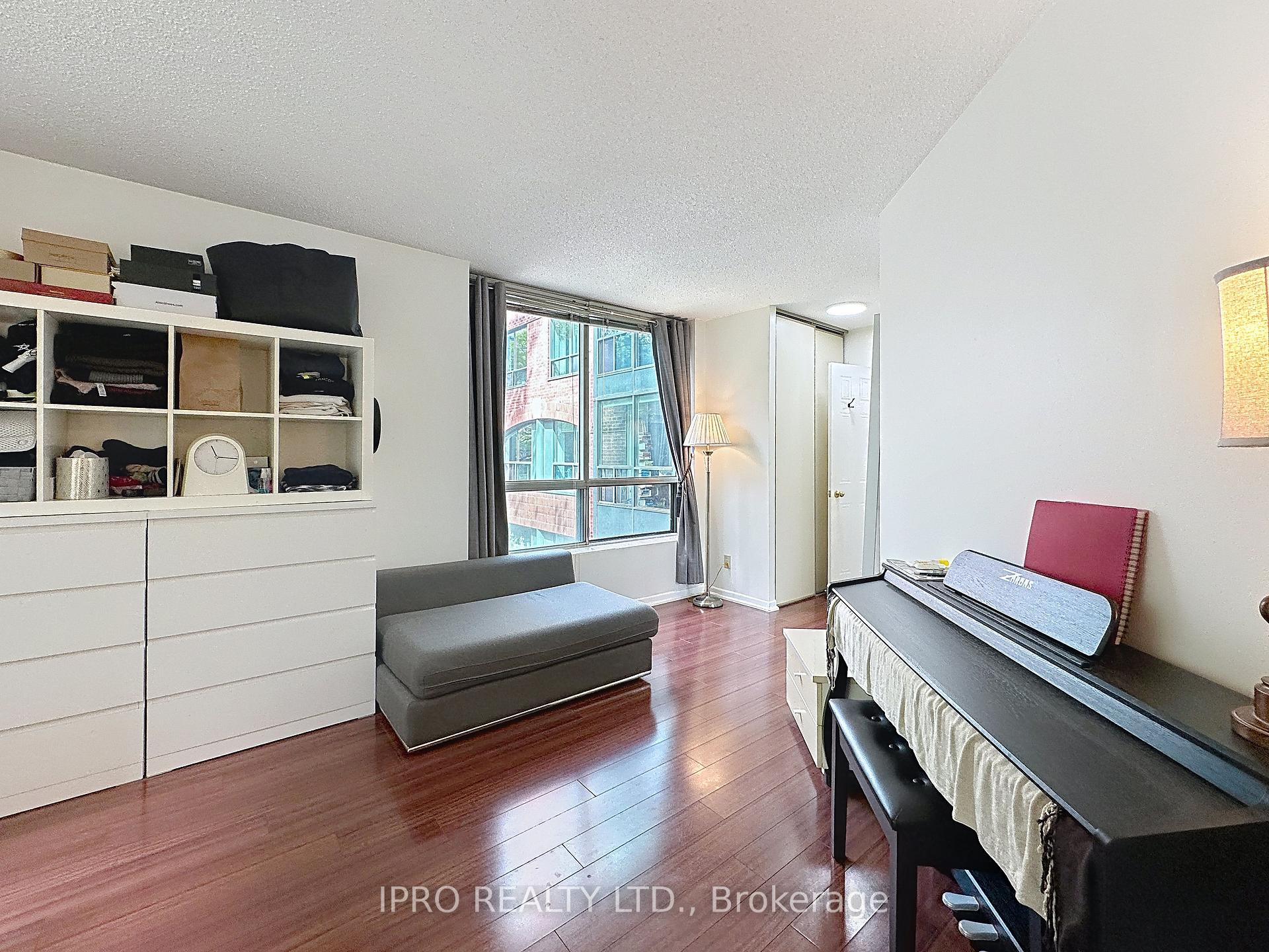 1 Bedroom Condo at 95 Prince Arthur, Toronto For sale