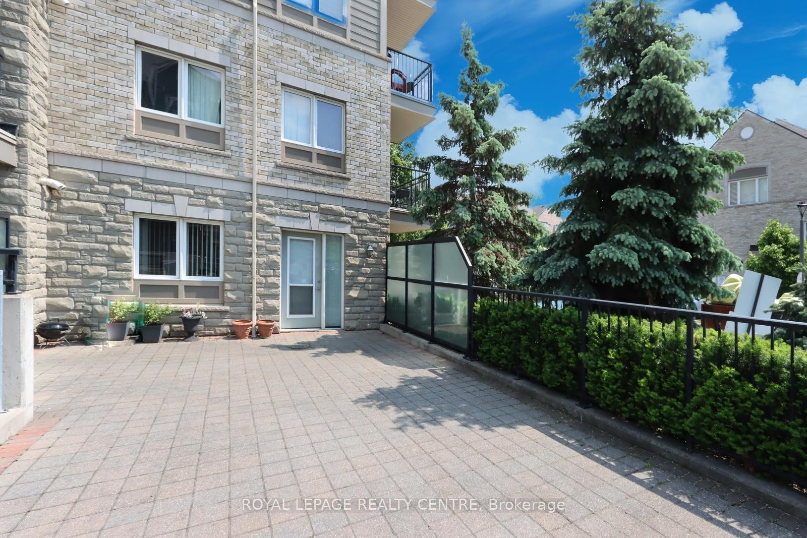 2 Bedrooms Condo at 5100 Winston Churchill, Mississauga For sale