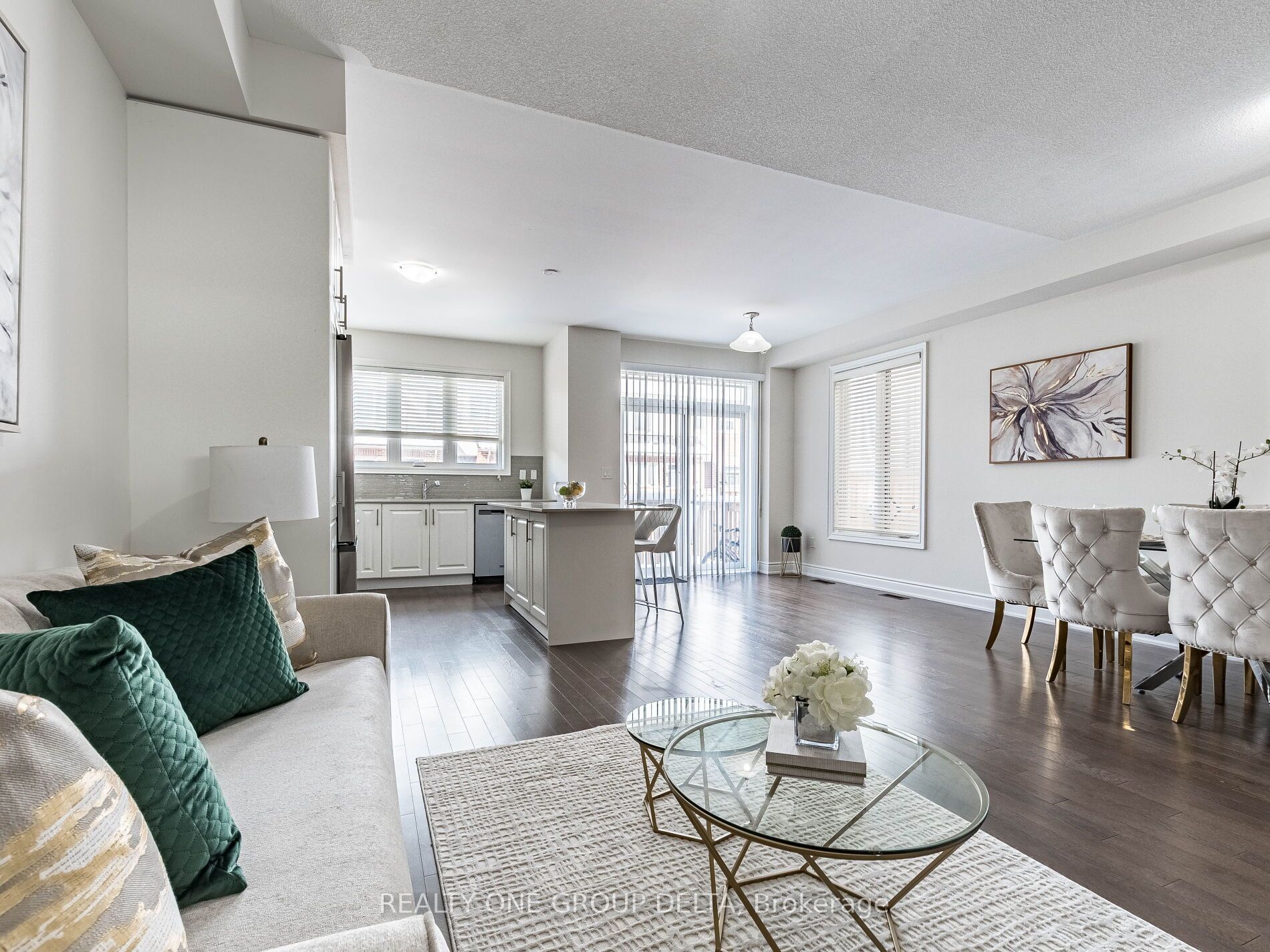 6 Quinton Ridge, #.