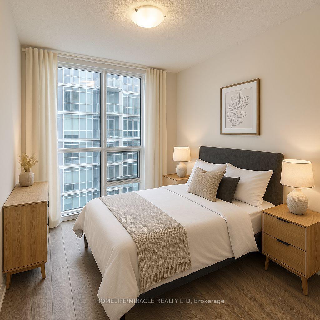 3 Bedrooms Condo at 20 Meadowglen, Toronto For sale