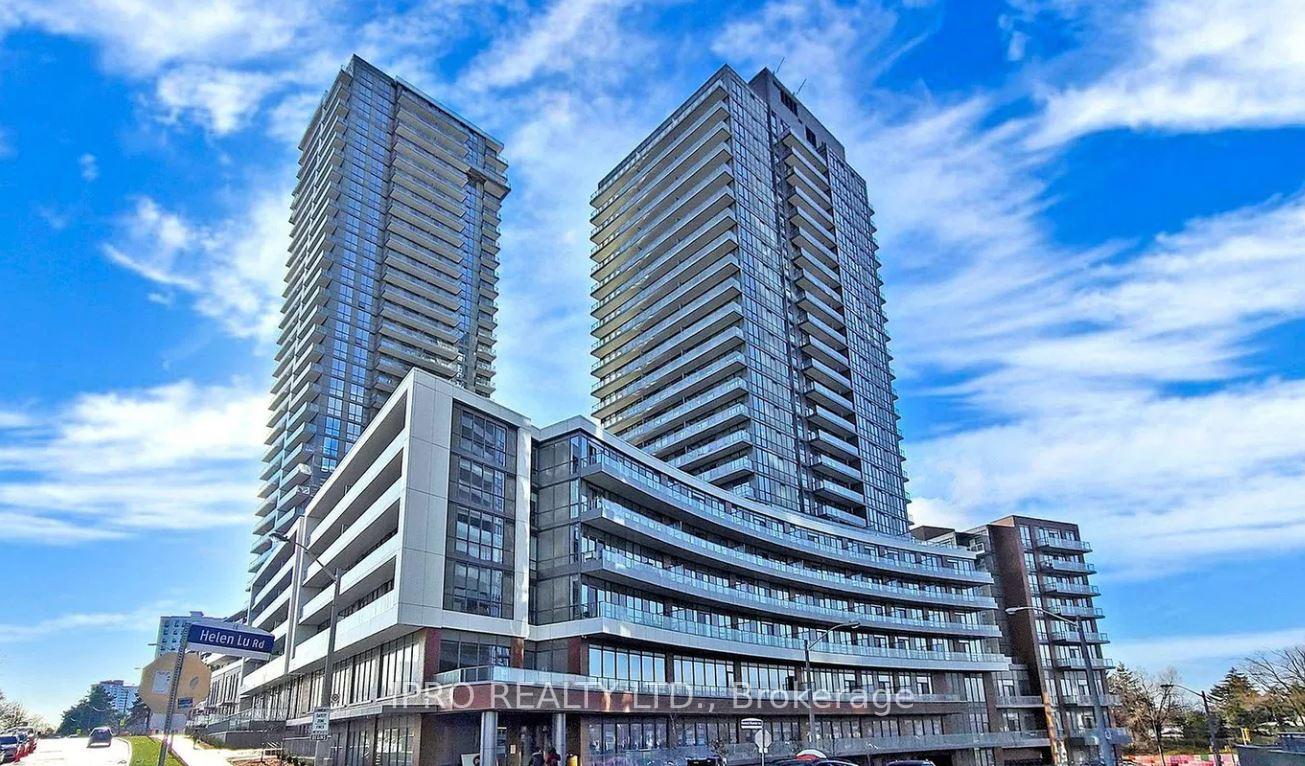 2 Bedrooms Condo at 32 Forest Manor, Toronto For sale