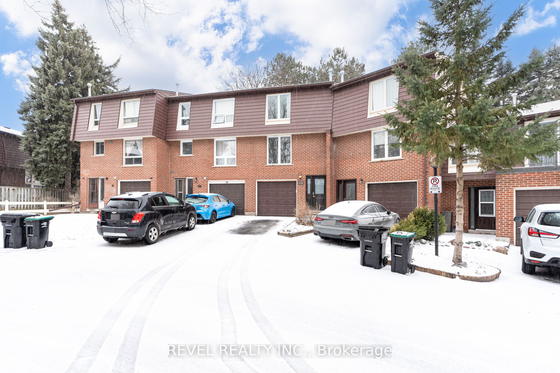 #18 - 246 Tupper Boulevard, New Tecumseth, ON L9R 1A9