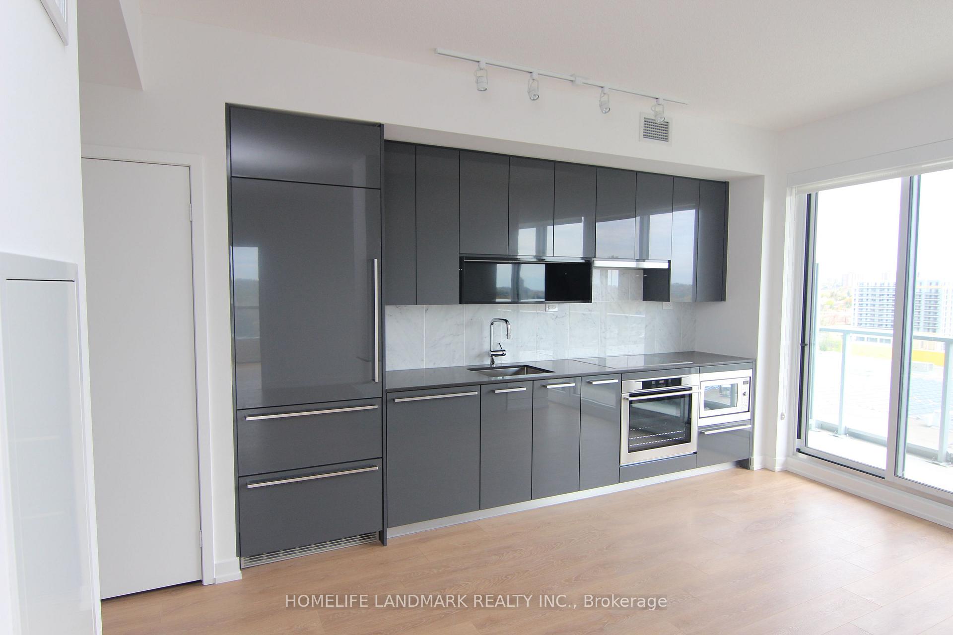 2 Bedrooms Condo at 117 Mcmahon, Toronto For sale