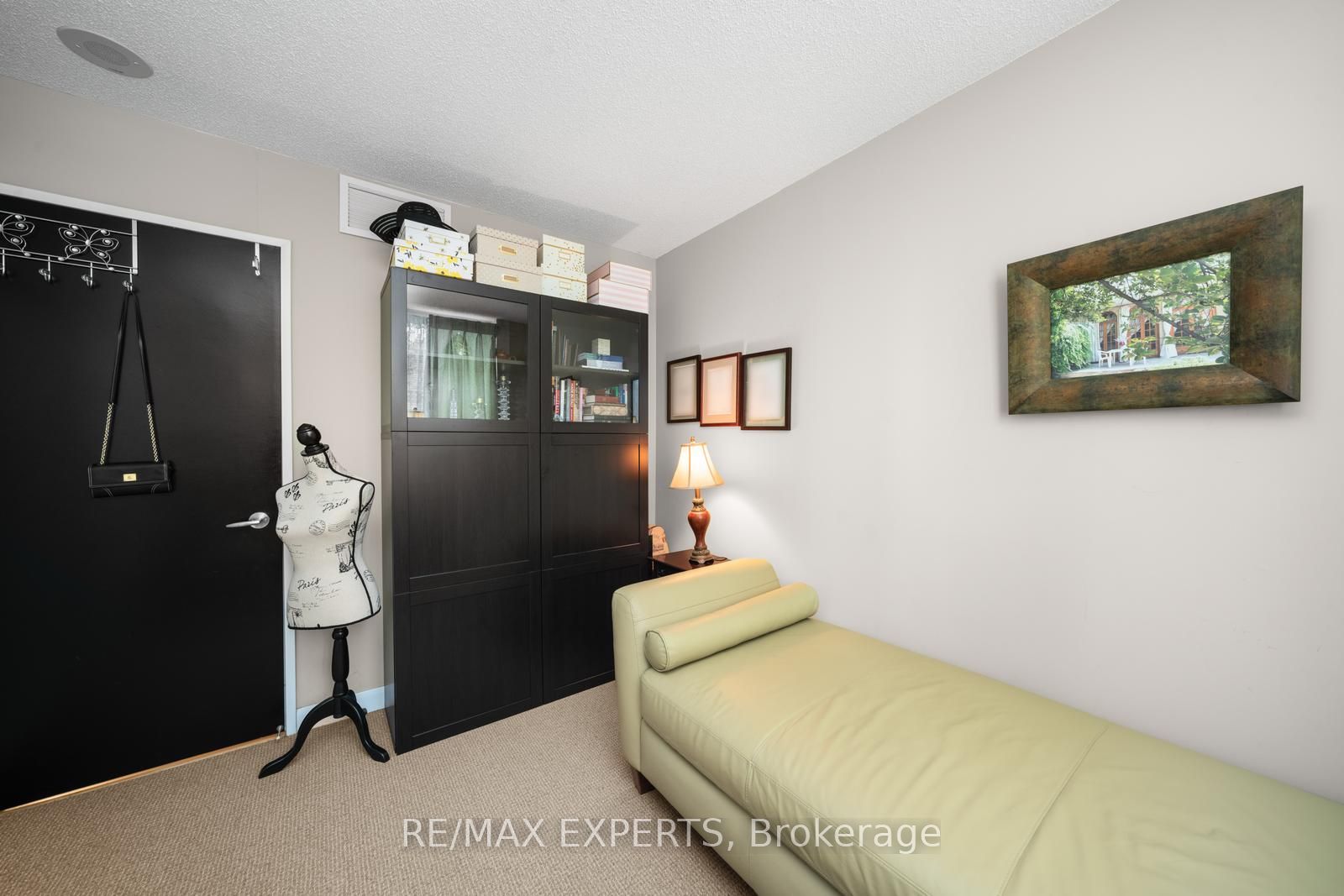 33 Sheppard Avenue E 510