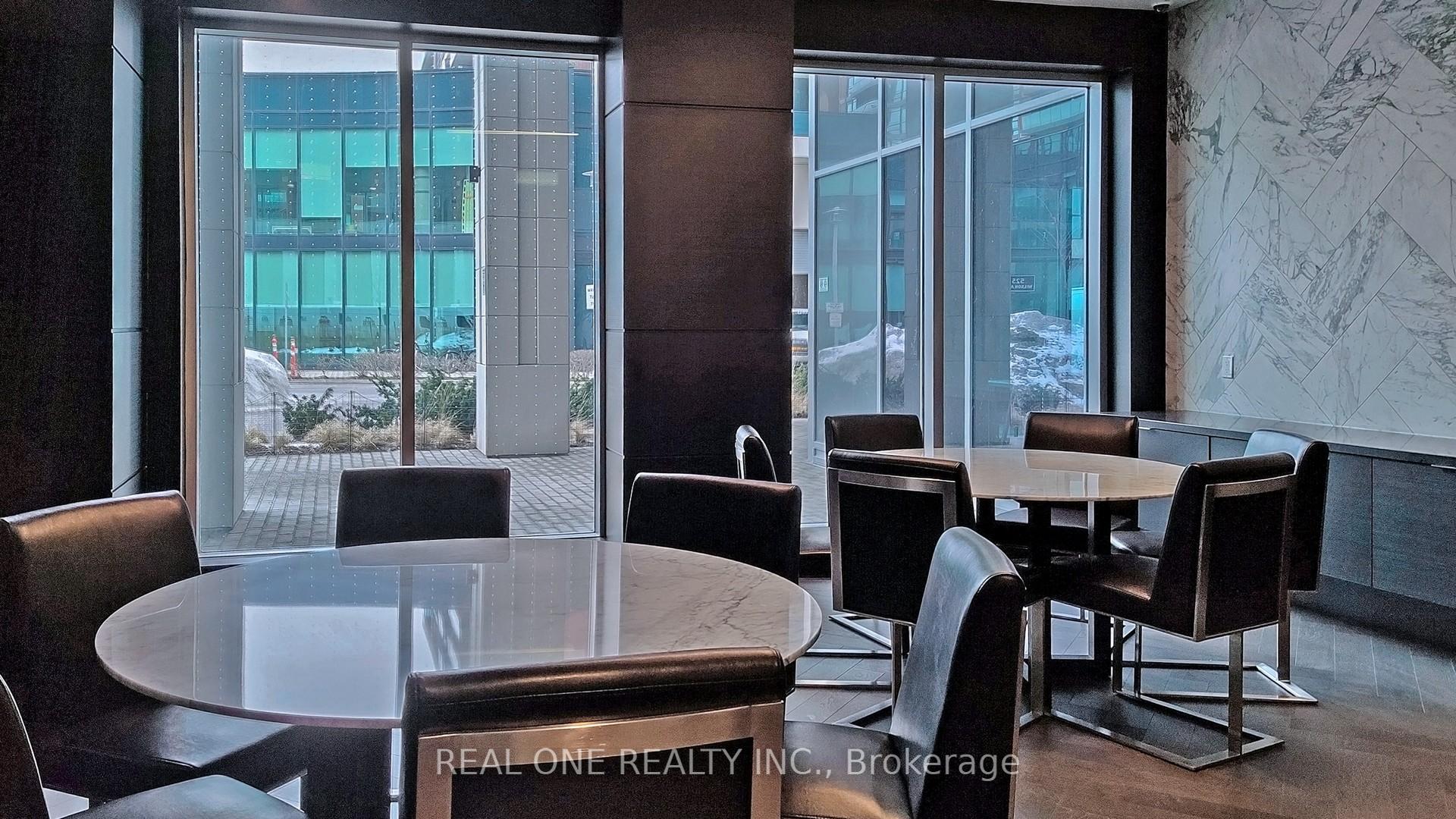 2 Bedrooms Condo at 31 Tippett, Toronto For sale