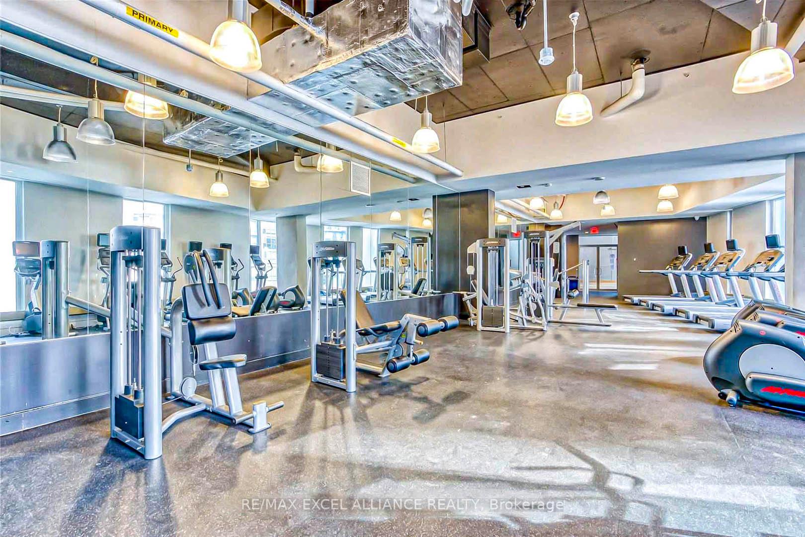 2 Bedrooms Condo at 75 Queens Wharf,  Toronto For sale