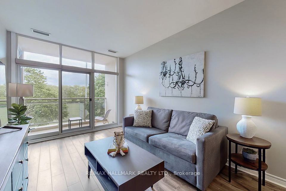 #219 - 1 Leaside Park Drive, Toronto, ON M4H 1R1