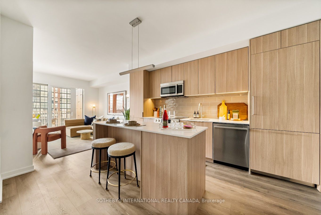 88 Bathurst Street, #622