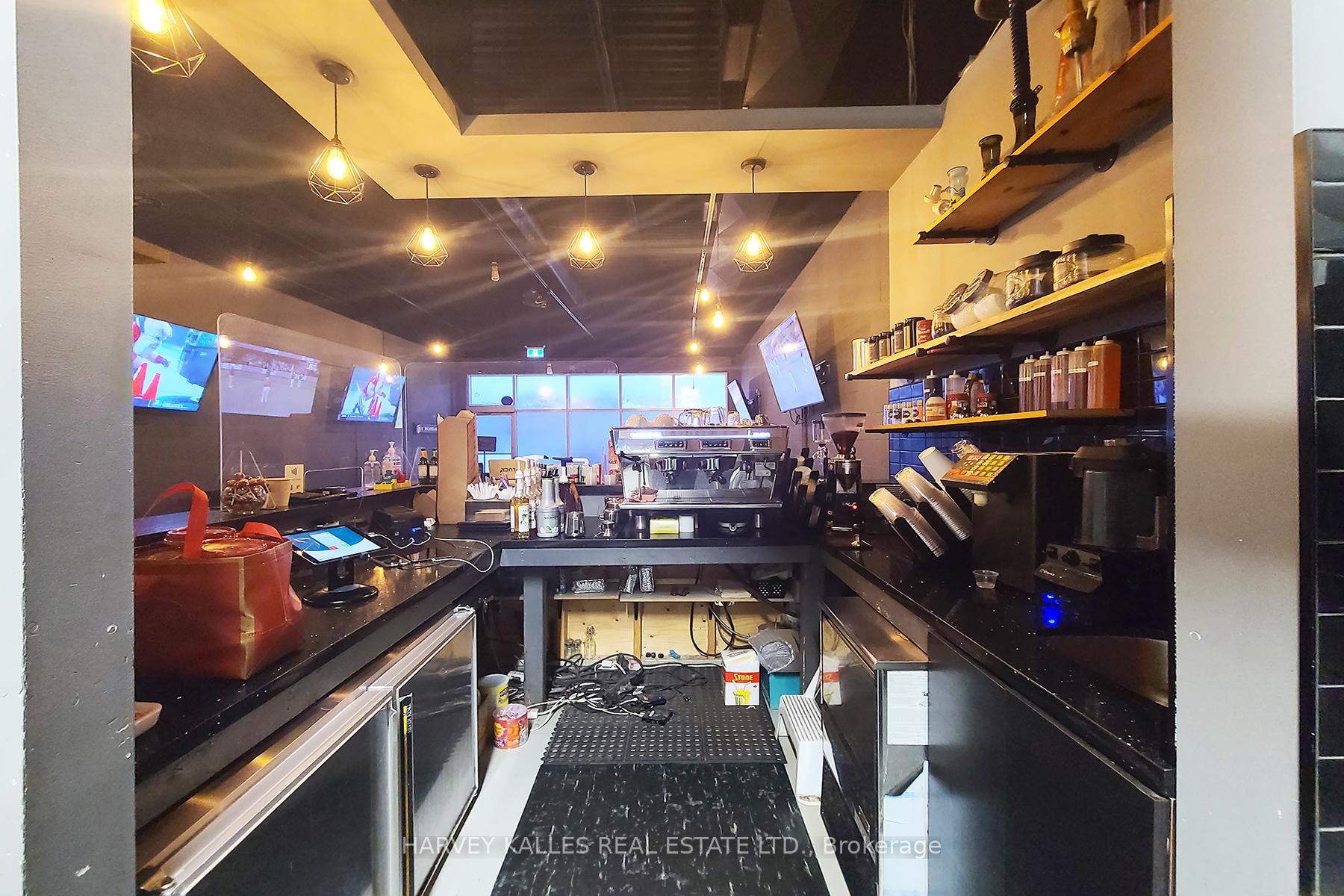 8099 Weston Road 25