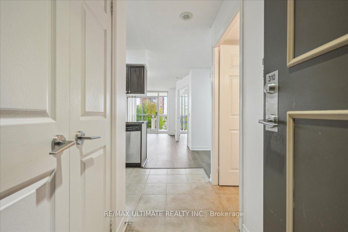 1 Bedroom Condo at 2365 Central Park, Oakville For sale
