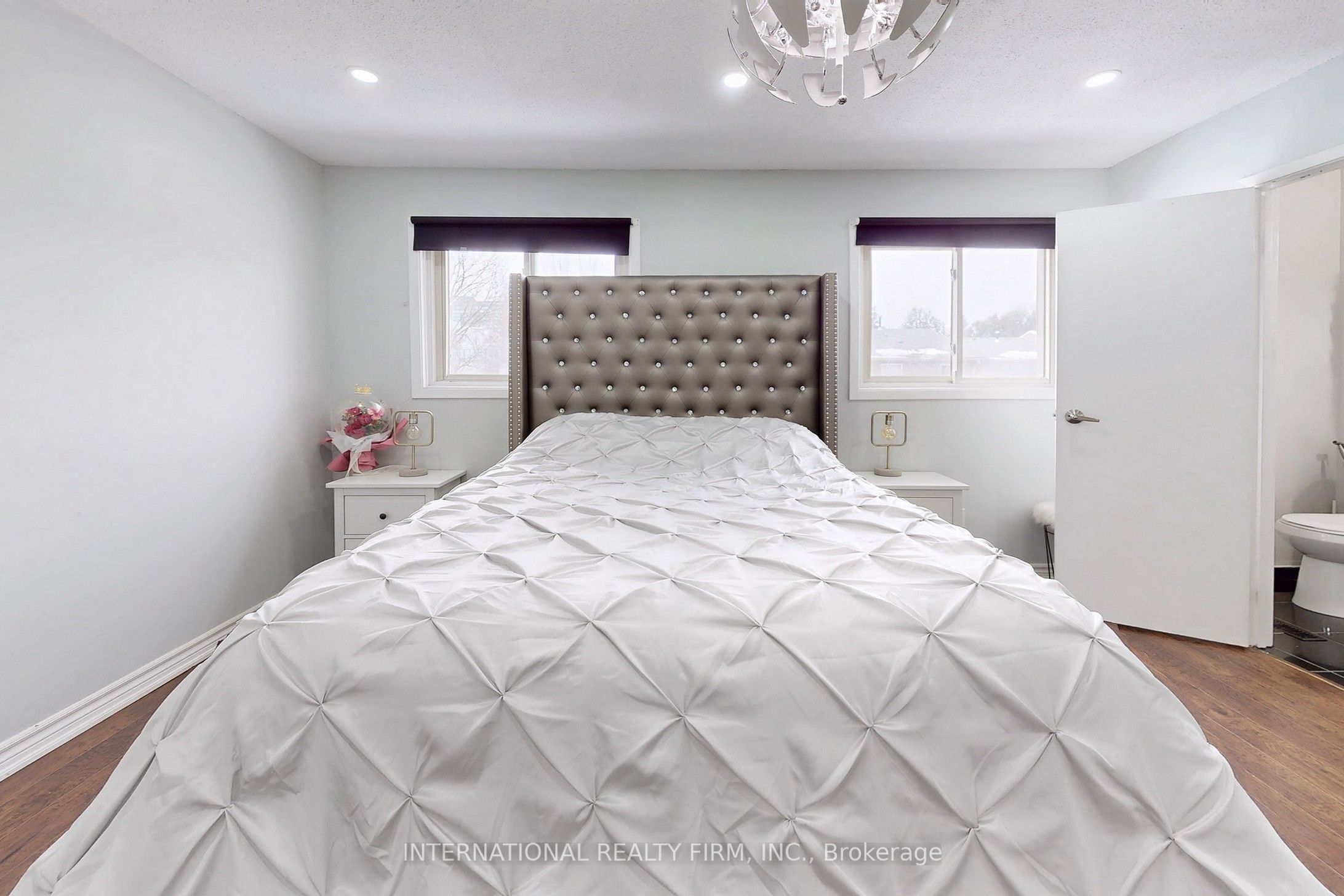 60 Hanson Road, #62