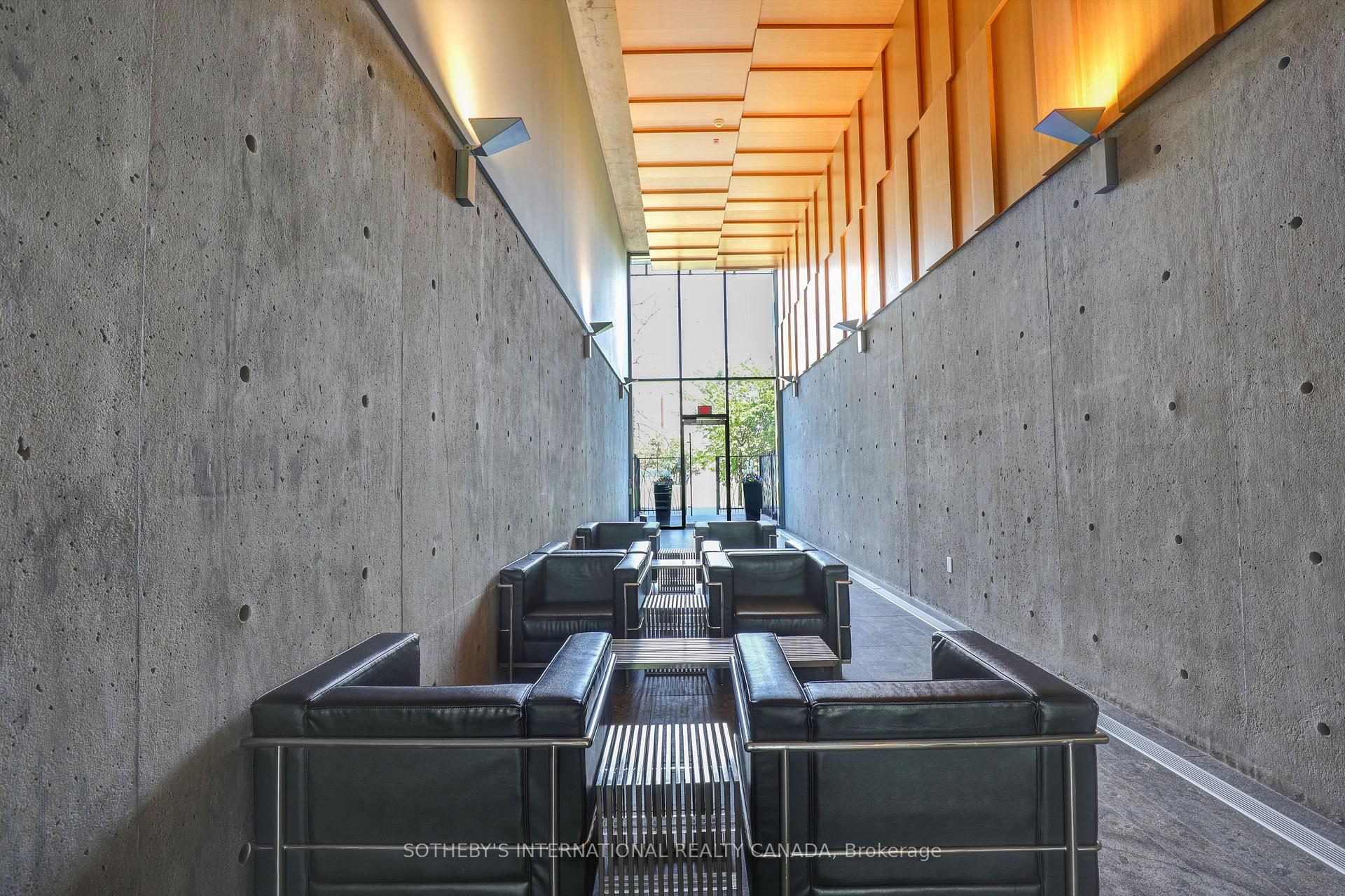 1 Bedroom Condo at 25 Stafford, Toronto For sale