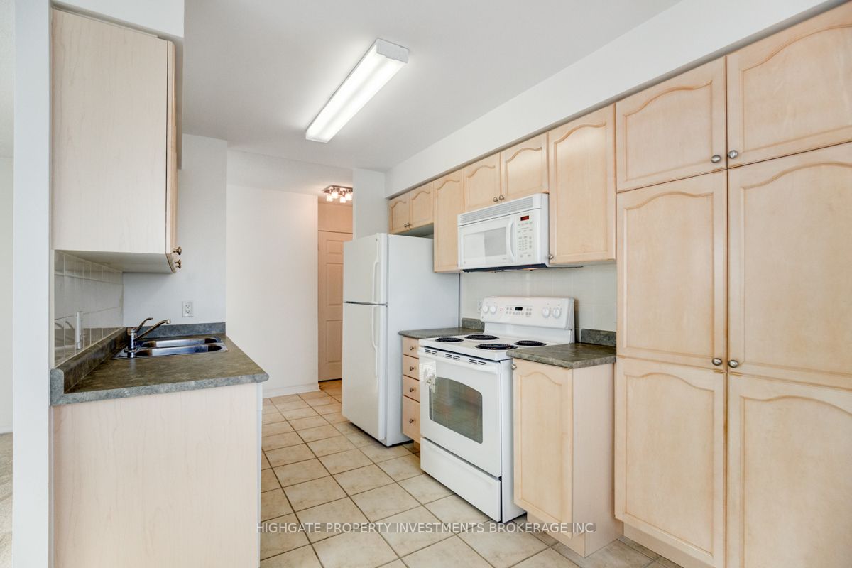 4889 Kimbermount Avenue, #804