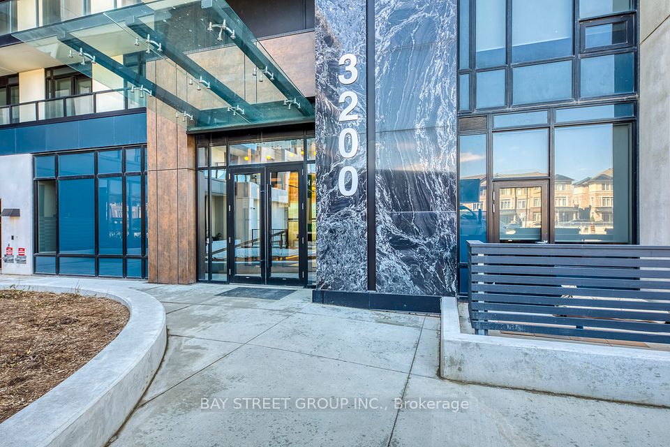 #1006 - 3200 William Coltson Avenue, Oakville, ON L6H 7W6