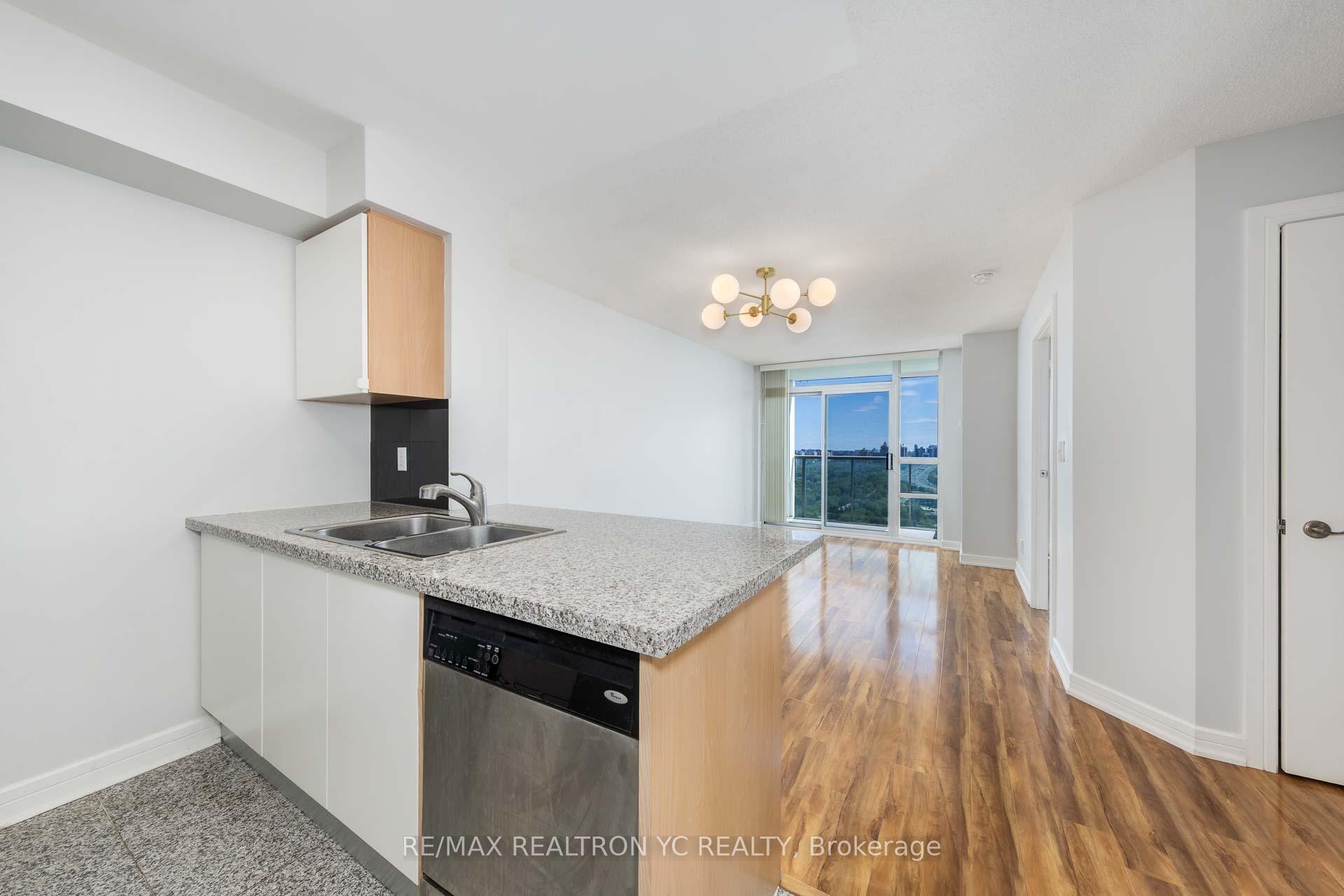 1 Bedroom Condo at 18 Harrison Garden, Toronto For sale