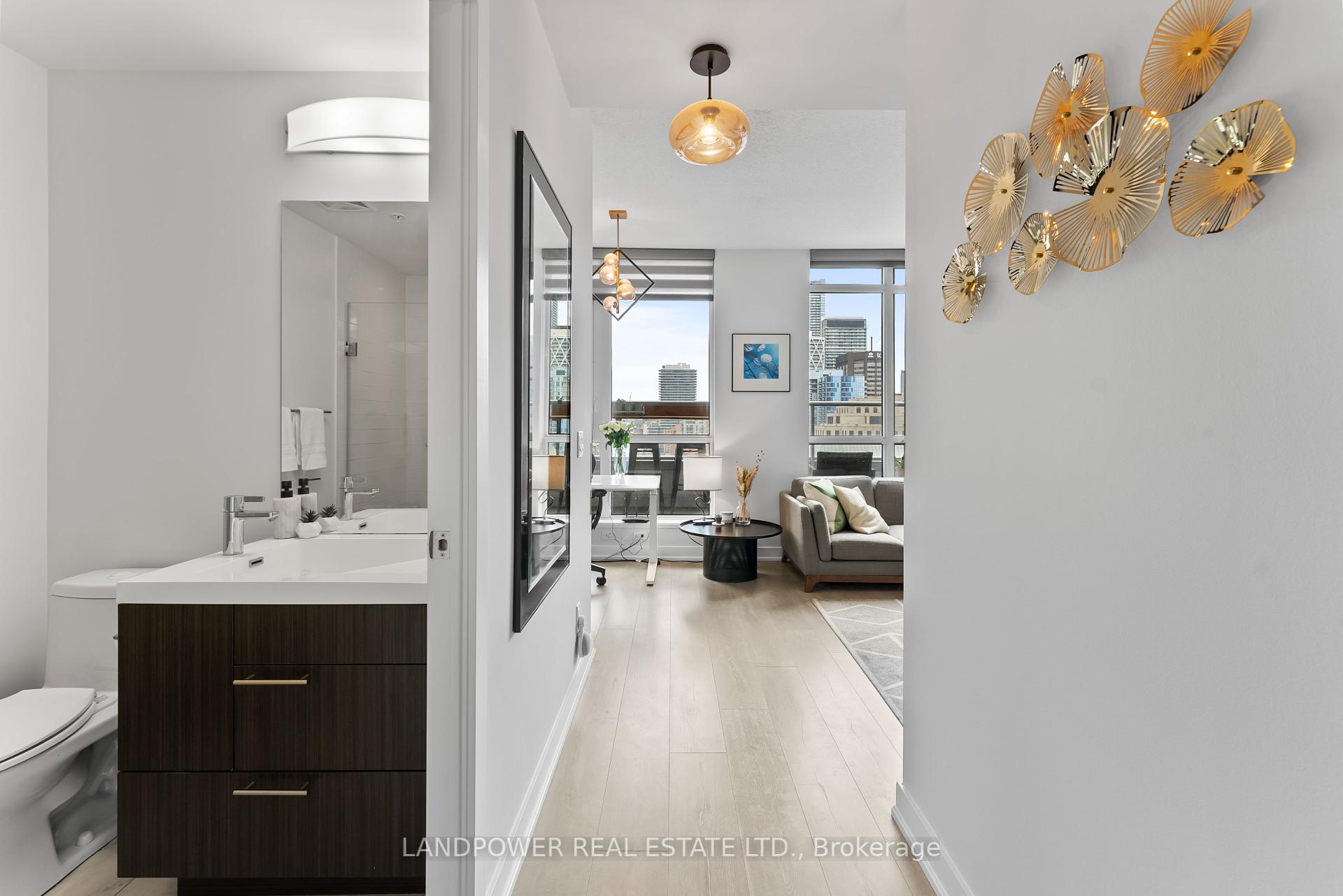 1 Bedroom Condo at 30 Nelson, Toronto For sale
