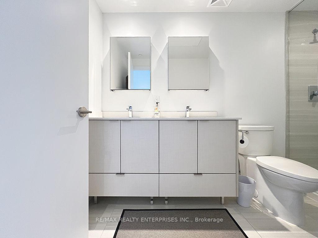 2 Bedrooms Condo at 1928 Lake Shore, Toronto For sale